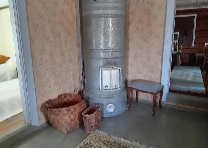 Huoneita Pyrroen Pirtissae Oulainen